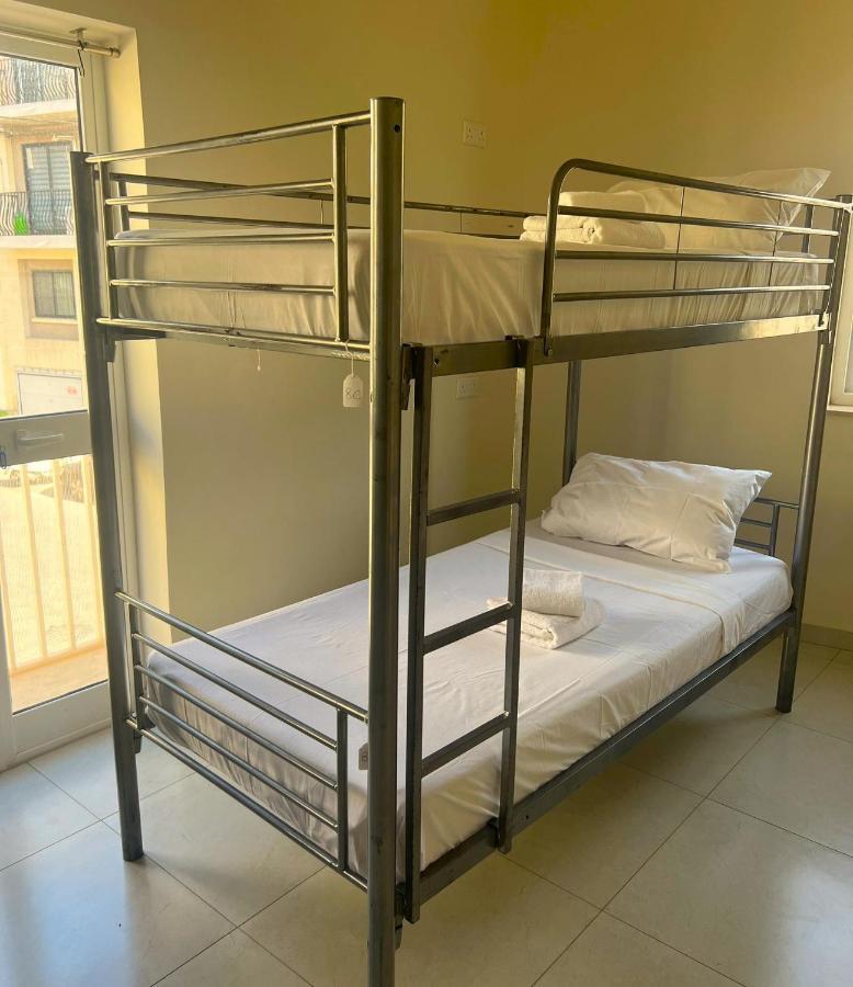 Smart Hostel ビルキルカラ エクステリア 写真