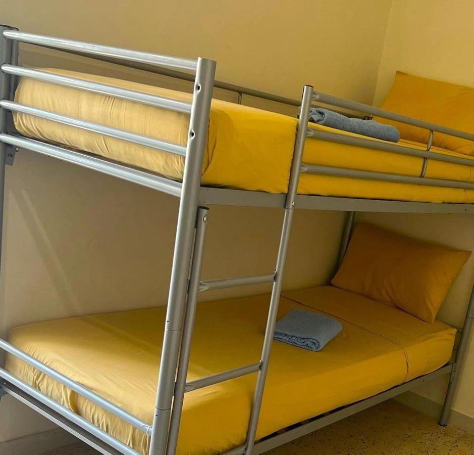 Smart Hostel ビルキルカラ エクステリア 写真